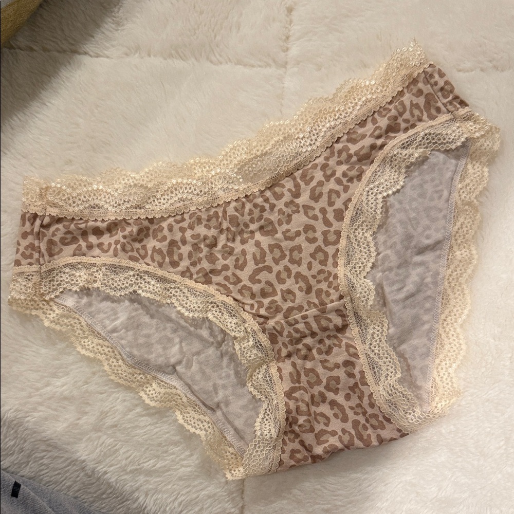 💋NWT💋Free People Leopard Print‎ Panties (B001) - Picture 3 of 3